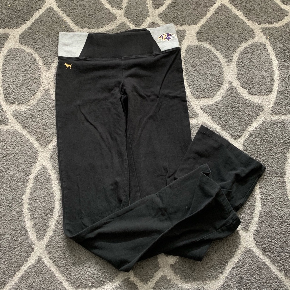 VS PINK Baltimore Ravens Yoga Pants